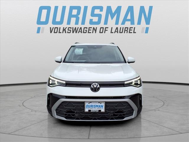 2025 Volkswagen Taos SE 4Motion