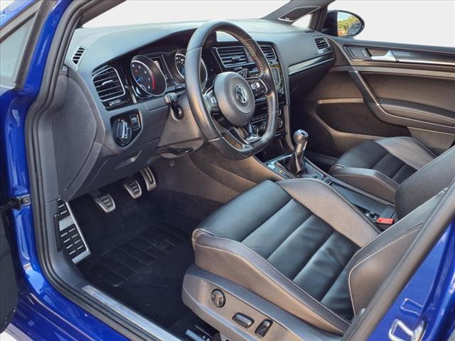 2017 Volkswagen Golf R 4Motion