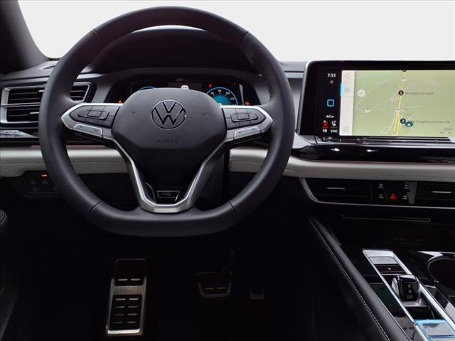 2025 Volkswagen Atlas Cross Sport 2.0T SEL Premium R-Line