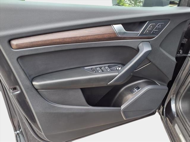 2023 Audi Q5 40 Premium quattro