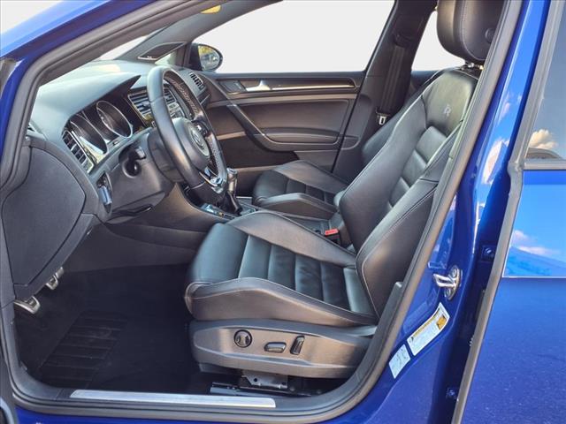 2017 Volkswagen Golf R 4Motion