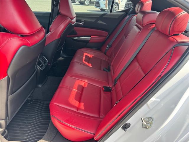 2019 Acura TLX 