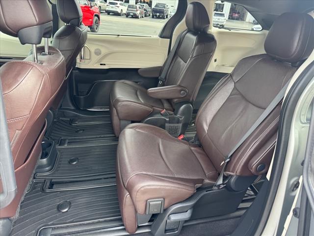 2023 Toyota Sienna PLATINUM AWD 7-PASSENGER
