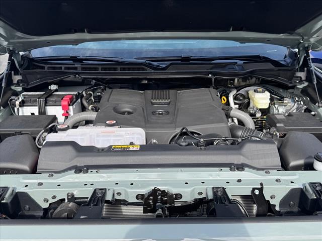 2025 Toyota Tundra SR5 CREWMAX 5.5 BED