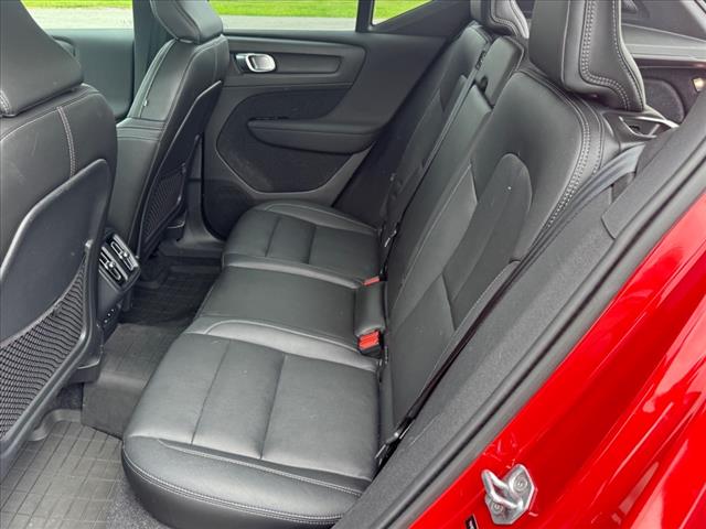 2021 Volvo XC40 T5 Inscription