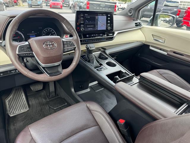 2023 Toyota Sienna PLATINUM AWD 7-PASSENGER