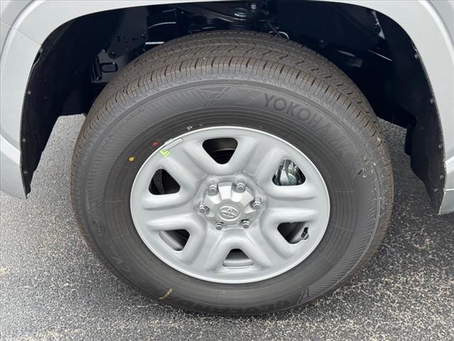 2025 Toyota Tundra SR CREWMAX 5.5 BED
