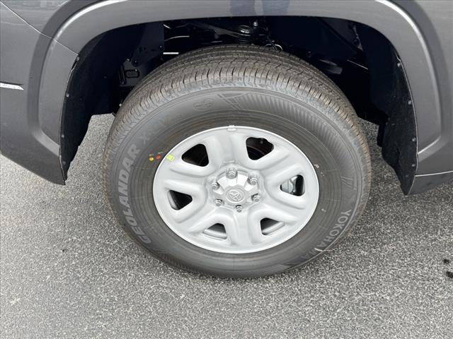 2025 Toyota Tundra SR CREWMAX 5.5 BED