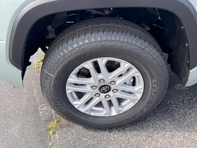 2025 Toyota Tundra SR5 CREWMAX 5.5 BED