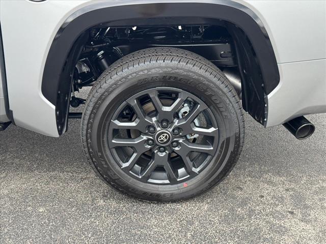 2025 Toyota Tundra PLATINUM CREWMAX 5.5 BED
