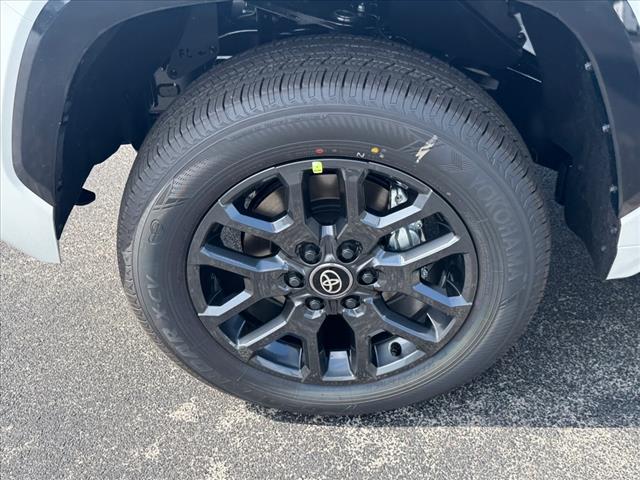 2025 Toyota Tundra PLATINUM HYBRID CREWMAX 5