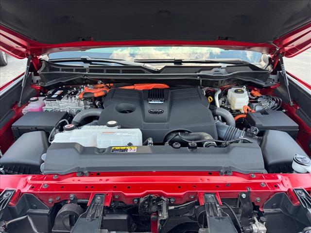 2024 Toyota Tundra LIMITED HYBRID CREWMAX 5.