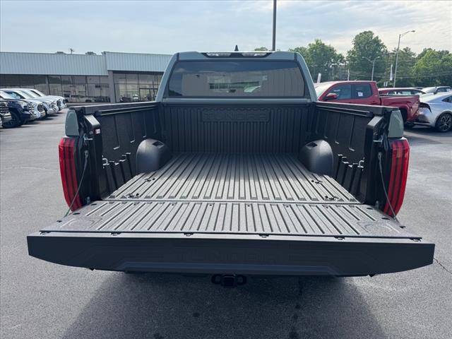 2025 Toyota Tundra SR5 CREWMAX 5.5 BED