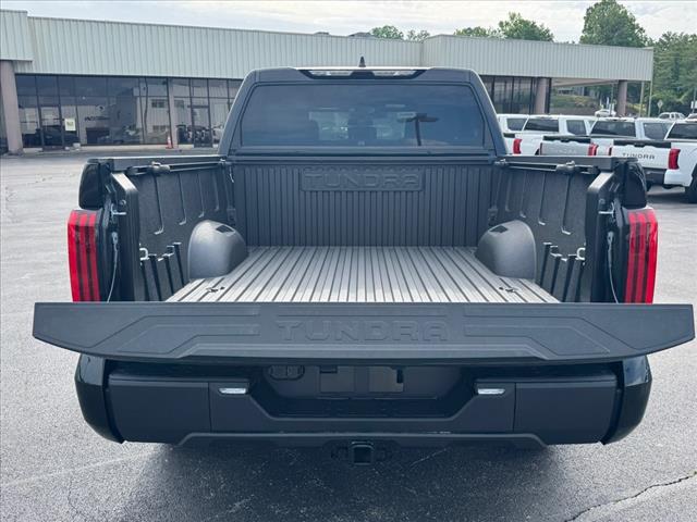 2025 Toyota Tundra SR5 CREWMAX 5.5 BED