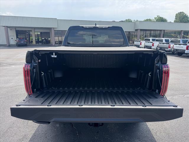 2025 Toyota Tundra PLATINUM HYBRID CREWMAX 5