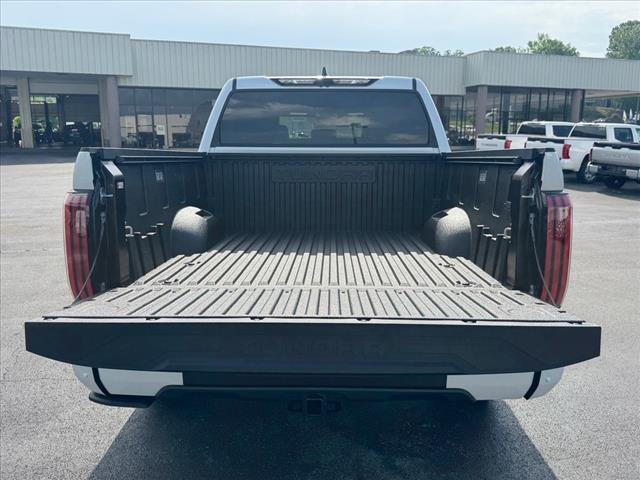 2025 Toyota Tundra PLATINUM HYBRID CREWMAX 5