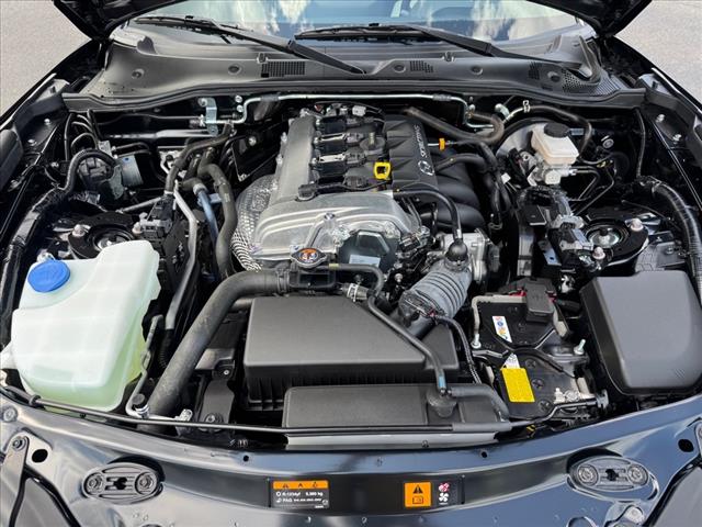 2024 Mazda MX-5 Miata SPORT MANUAL