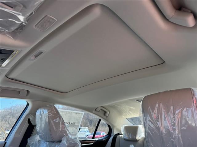 2025 Lexus ES 350 ES 350 FWD