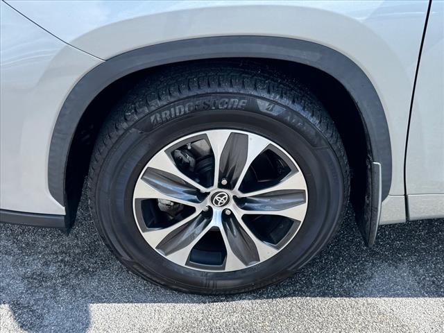 2020 Toyota Highlander XLE AWD