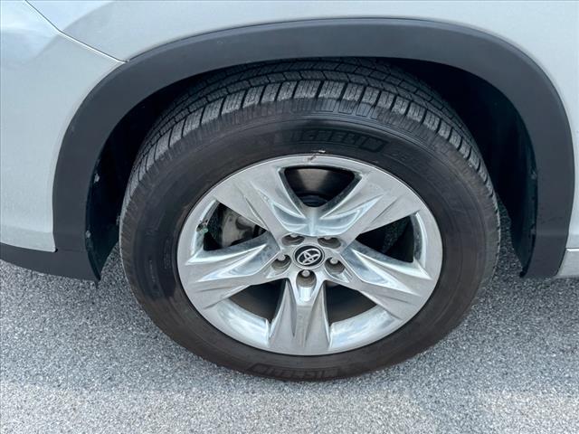 2019 Toyota Highlander 