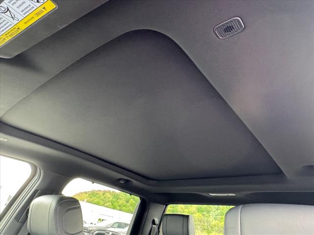 2025 Toyota Tundra PLATINUM CREWMAX 5.5 BED