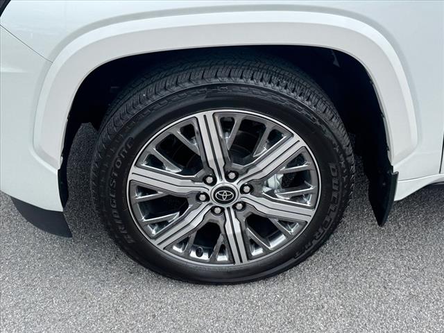 2024 Toyota Sequoia 