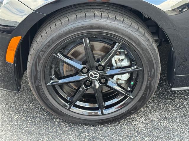 2024 Mazda MX-5 Miata SPORT MANUAL