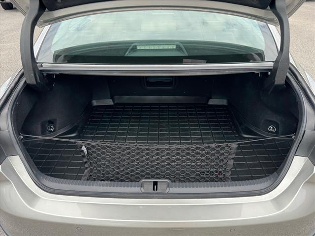 2021 Lexus ES 300h Base