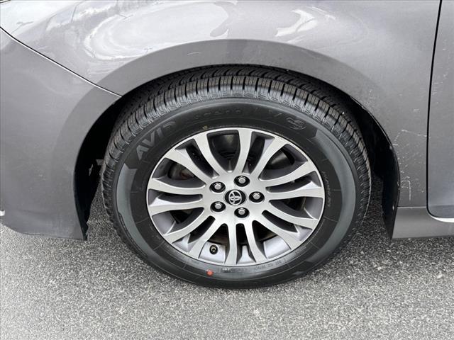 2020 Toyota Sienna XLE 8-Passenger