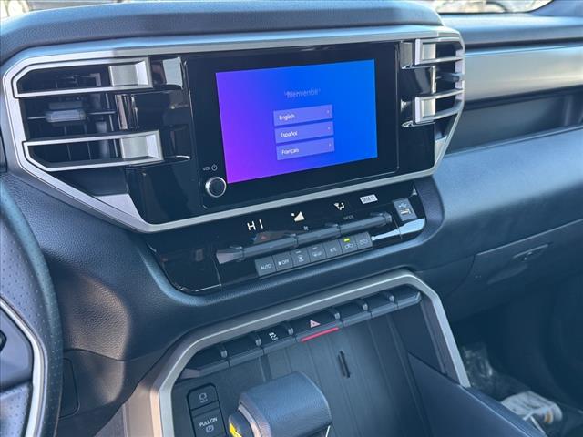 2025 Toyota Tundra SR5 CREWMAX 5.5 BED