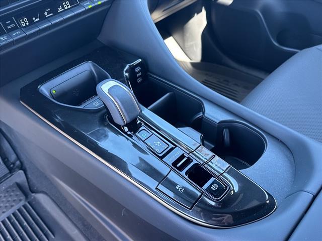 2025 Toyota Crown Signia Limited