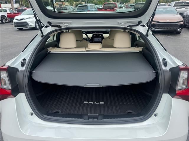 2022 Toyota Prius XLE AWD-E