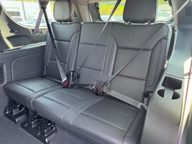 2024 Chevrolet Suburban 