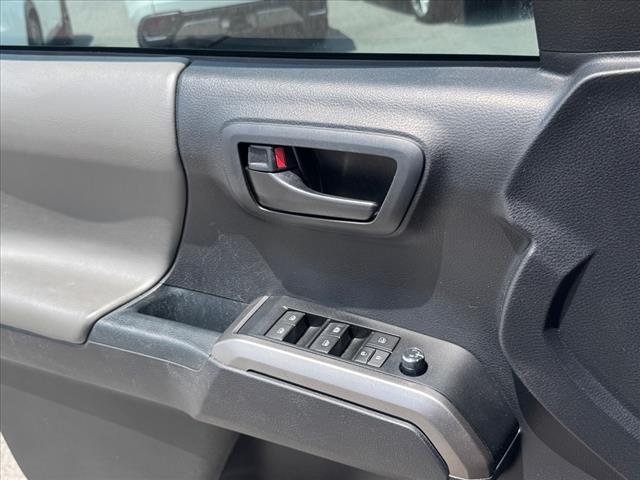 2017 Toyota Tacoma SR5 DOUBLE CAB 5 BED V6
