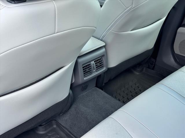 2024 Toyota Camry XLE AUTO AWD
