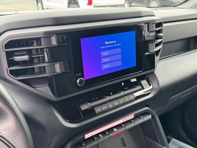 2025 Toyota Tundra SR CREWMAX 5.5 BED