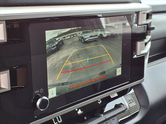 2025 Toyota Tundra SR5 CREWMAX 5.5 BED