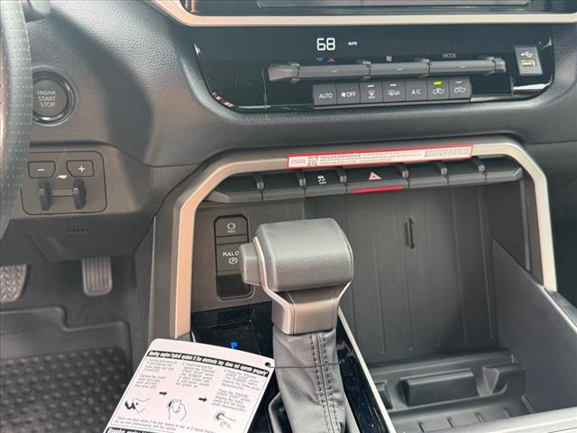 2025 Toyota Tundra SR5 CREWMAX 5.5 BED