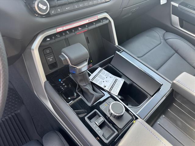 2025 Toyota Tundra PLATINUM CREWMAX 5.5 BED