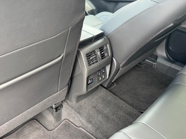2024 Nissan Rogue AWD PLATINUM