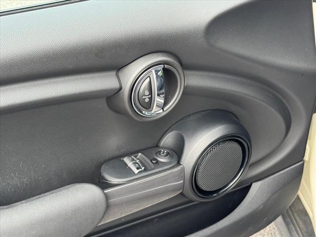 2022 MINI Hardtop 2 Door 