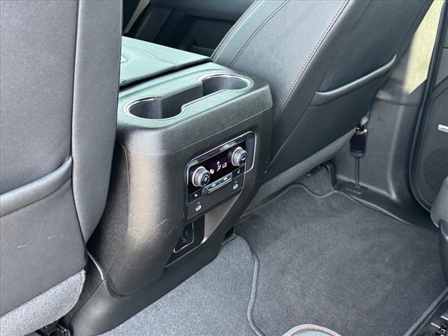 2024 Chevrolet Suburban 
