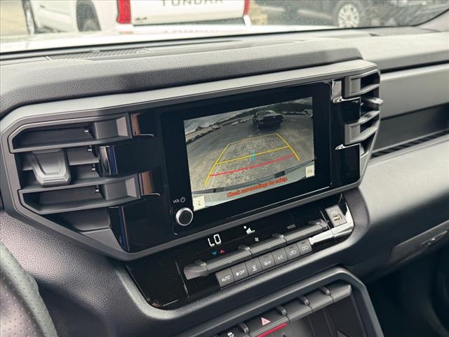 2025 Toyota Tundra SR CREWMAX 5.5 BED