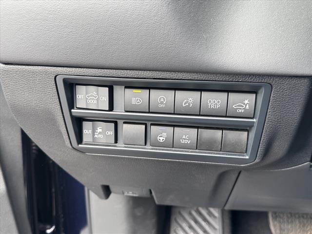 2025 Toyota Tundra PLATINUM CREWMAX 6.5 BED