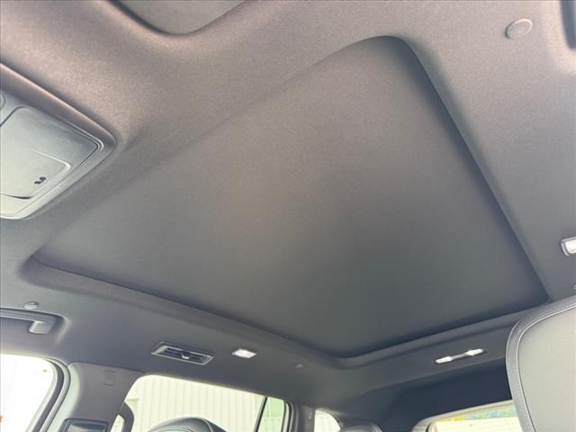 2025 GMC Acadia 