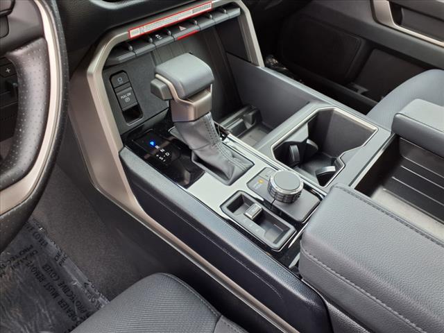 2025 Toyota Tundra SR5 CREWMAX 5.5 BED