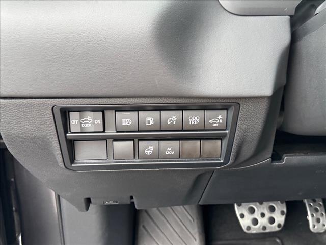 2024 Toyota Tundra Platinum HV