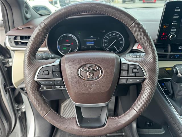 2023 Toyota Sienna PLATINUM AWD 7-PASSENGER