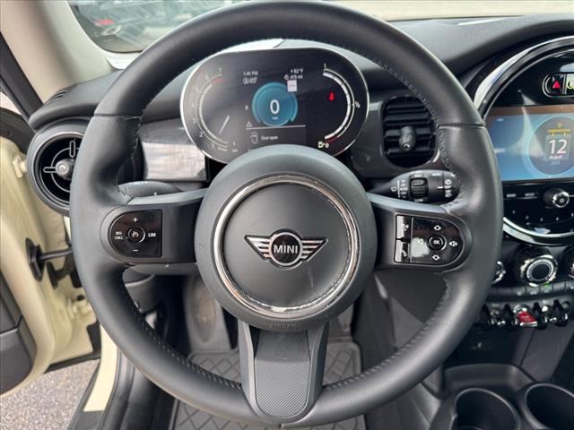 2022 MINI Hardtop 2 Door 