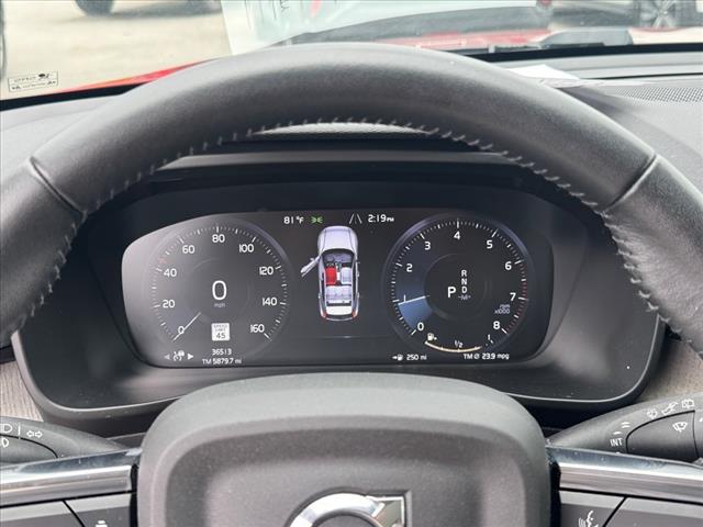 2021 Volvo XC40 T5 Inscription